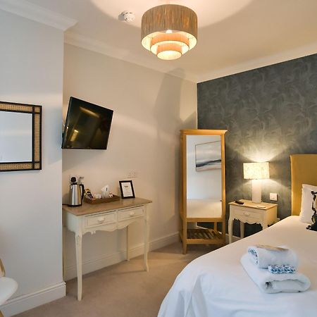 The Beaches Guest House (Adults Only) Southend-on-Sea Extérieur photo